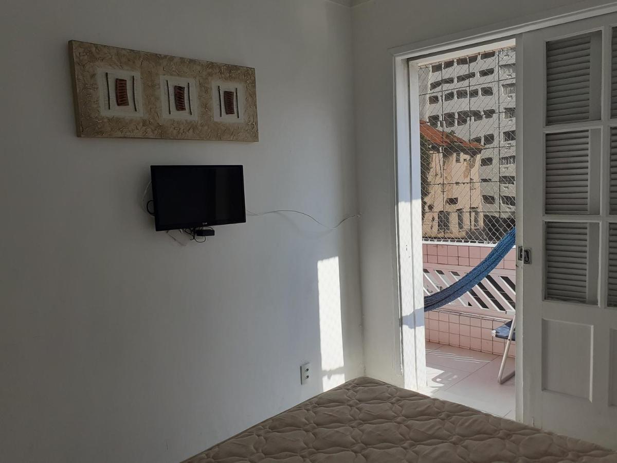 Apartamento Vento E Mar - 2 Quartos Com Sacada Na Quadra Da Praia Do Gonzaga Santos  Exterior foto
